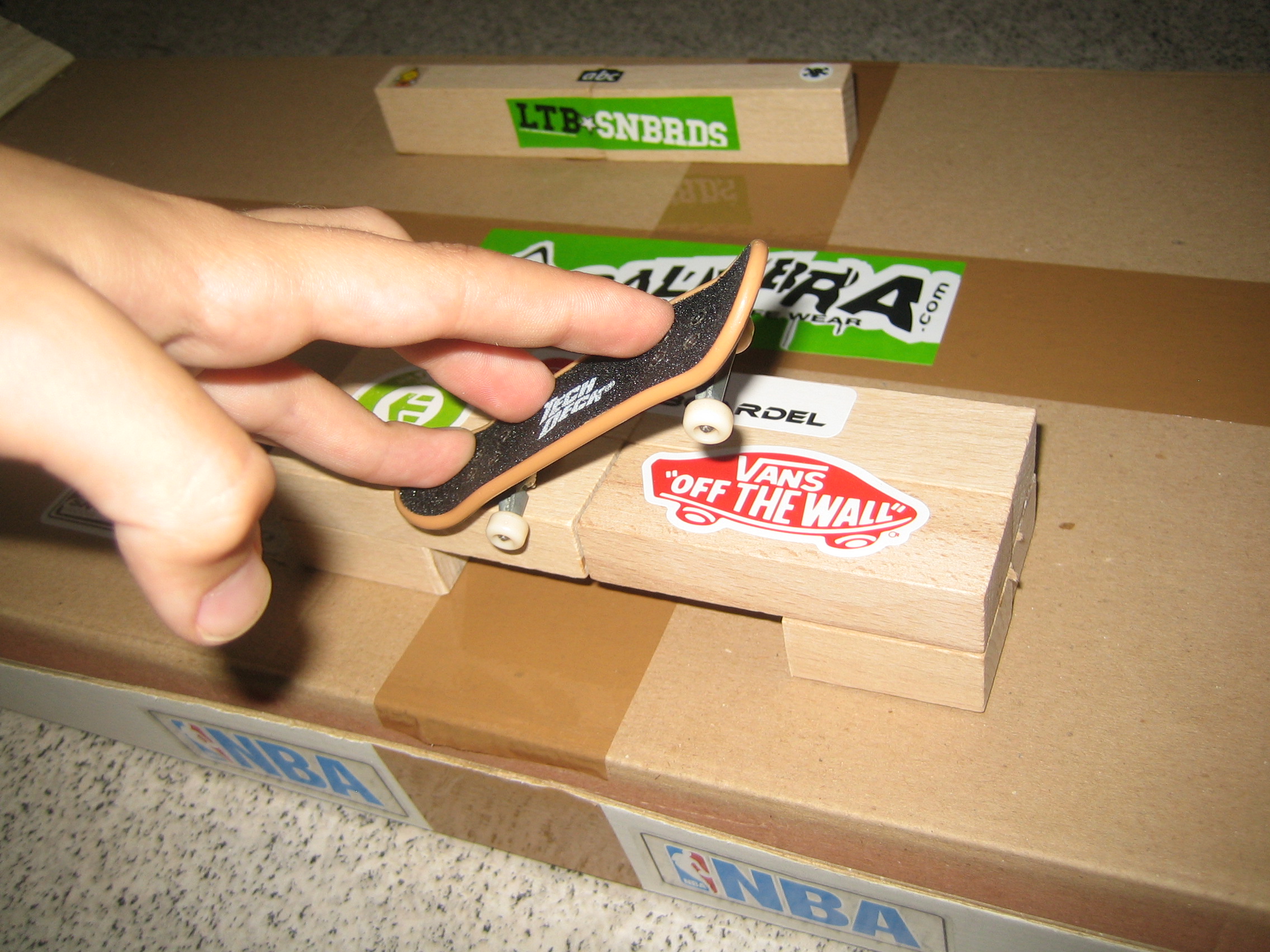 fingerboard 029.jpg