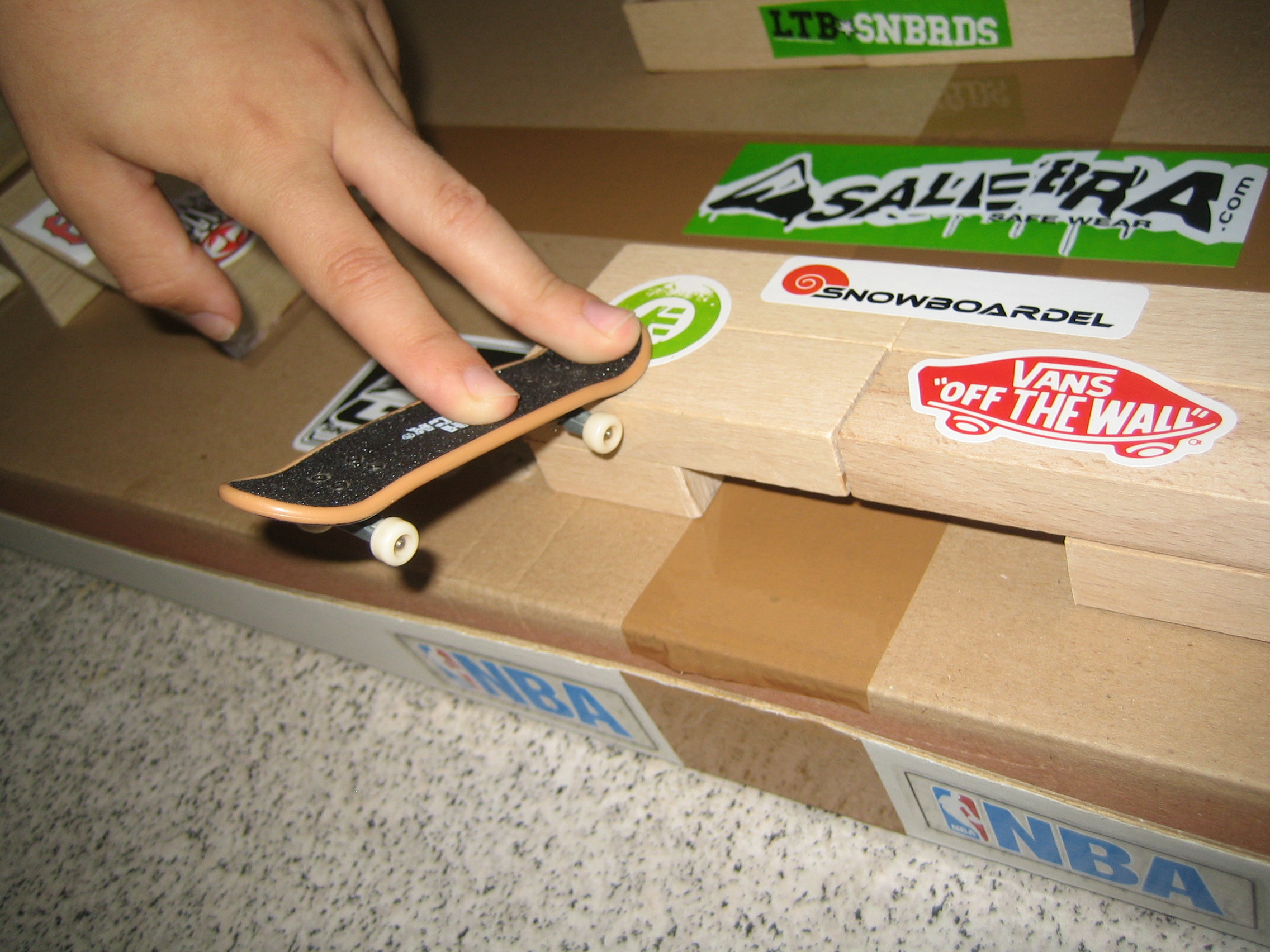 fingerboard 031.jpg